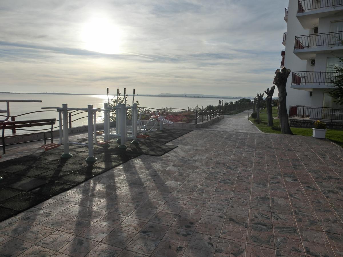 Sea View Crown Apartment On Complex With Pools And Beach, Sveti Vlas Exterior foto