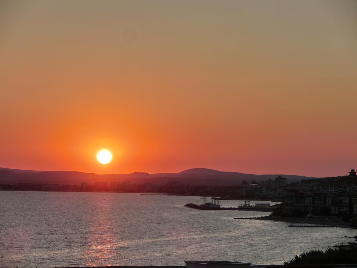 Sea View Crown Apartment On Complex With Pools And Beach, Sveti Vlas Exterior foto